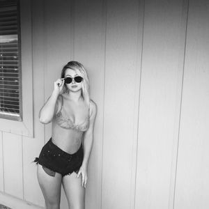 Meet your Posher, Destini